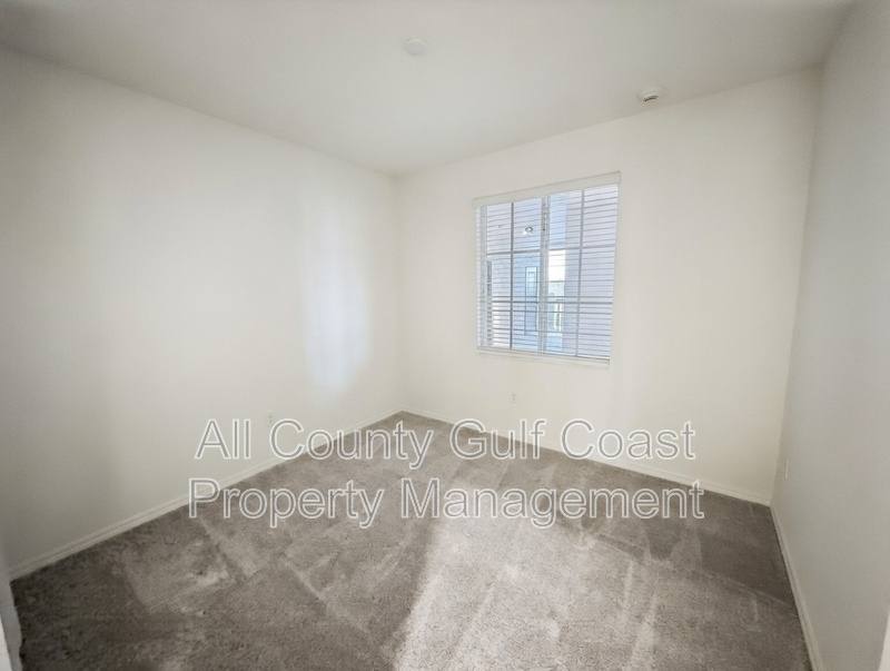 19140 Scallop Loop #403, Bradenton, FL 34202 - Condo for Rent - Image 6