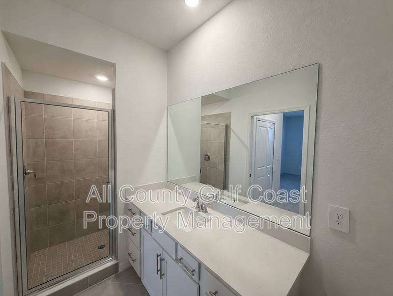 19140 Scallop Loop #403, Bradenton, FL 34202 - Condo for Rent - Image 5