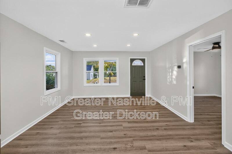 808 W 2nd St, Dickson, TN 37055 - House for Rent - Image 4