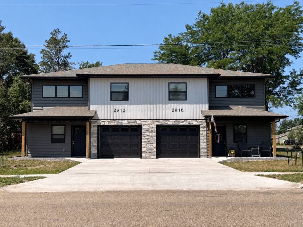 Townhouse for rent at 2610 2612 16th St S, Wisconsin Rapids, WI 54494