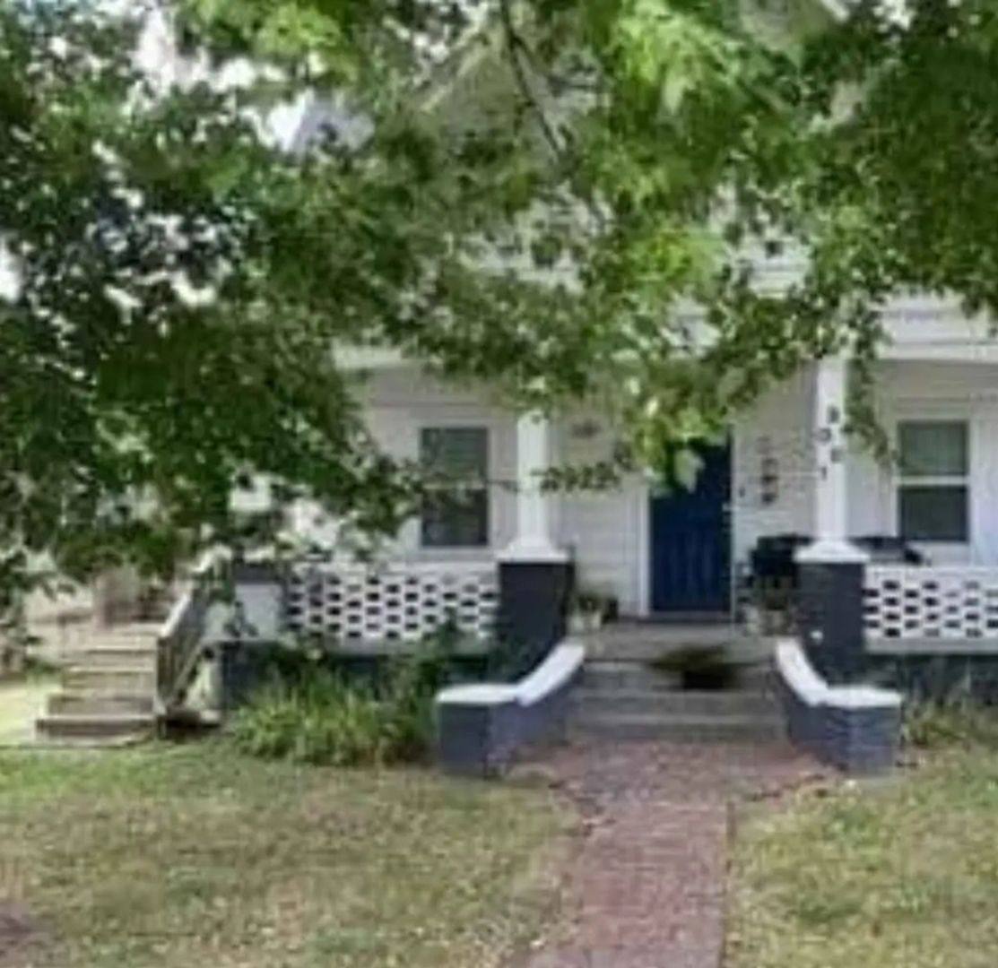 3001 Clark St, Paducah, KY 42001 - Apartment for Rent - Image 2