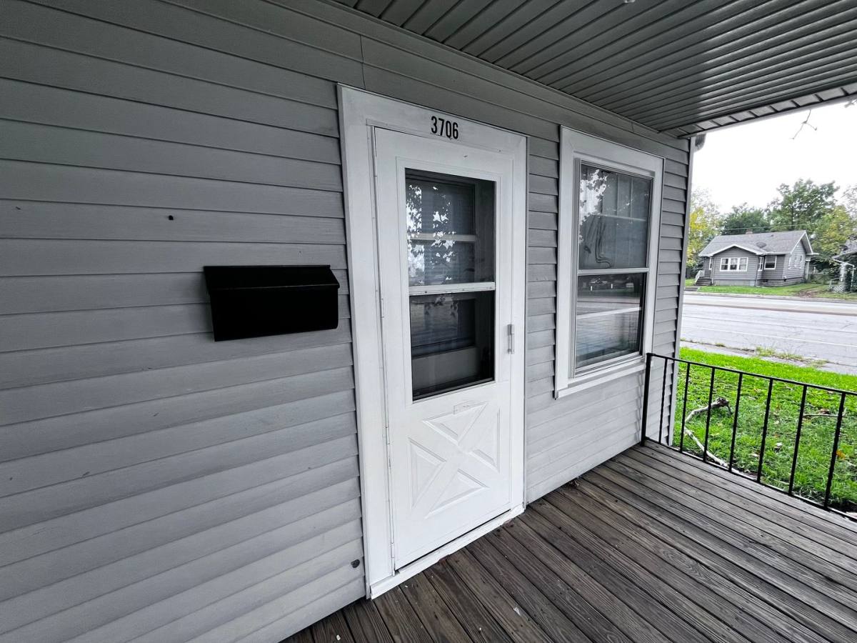 House for rent at 3706 N Ashton Ave, Peoria, IL 61614