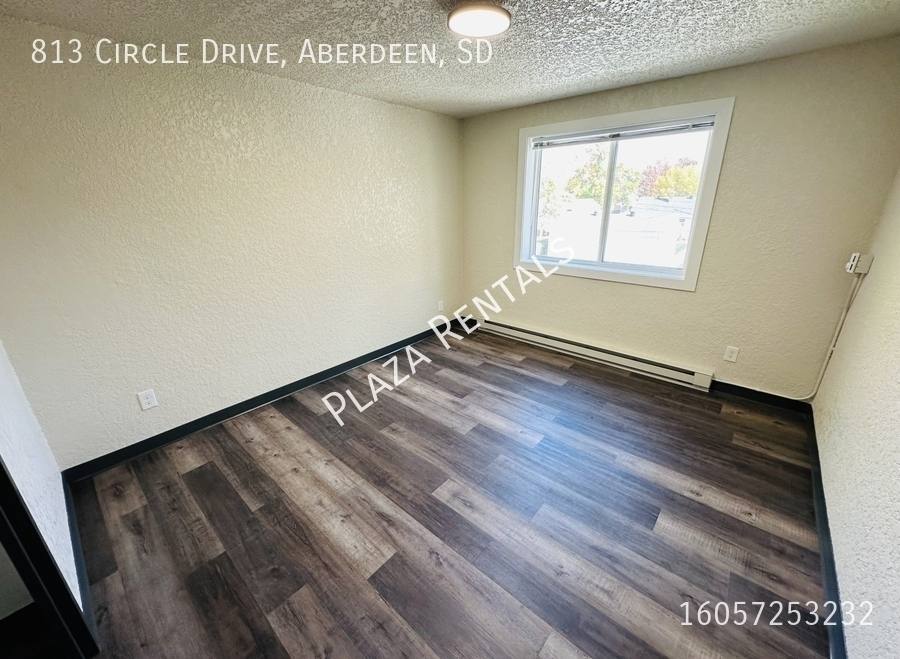 Apartment for rent at 1019 N 2nd St #2, Aberdeen, SD 57401