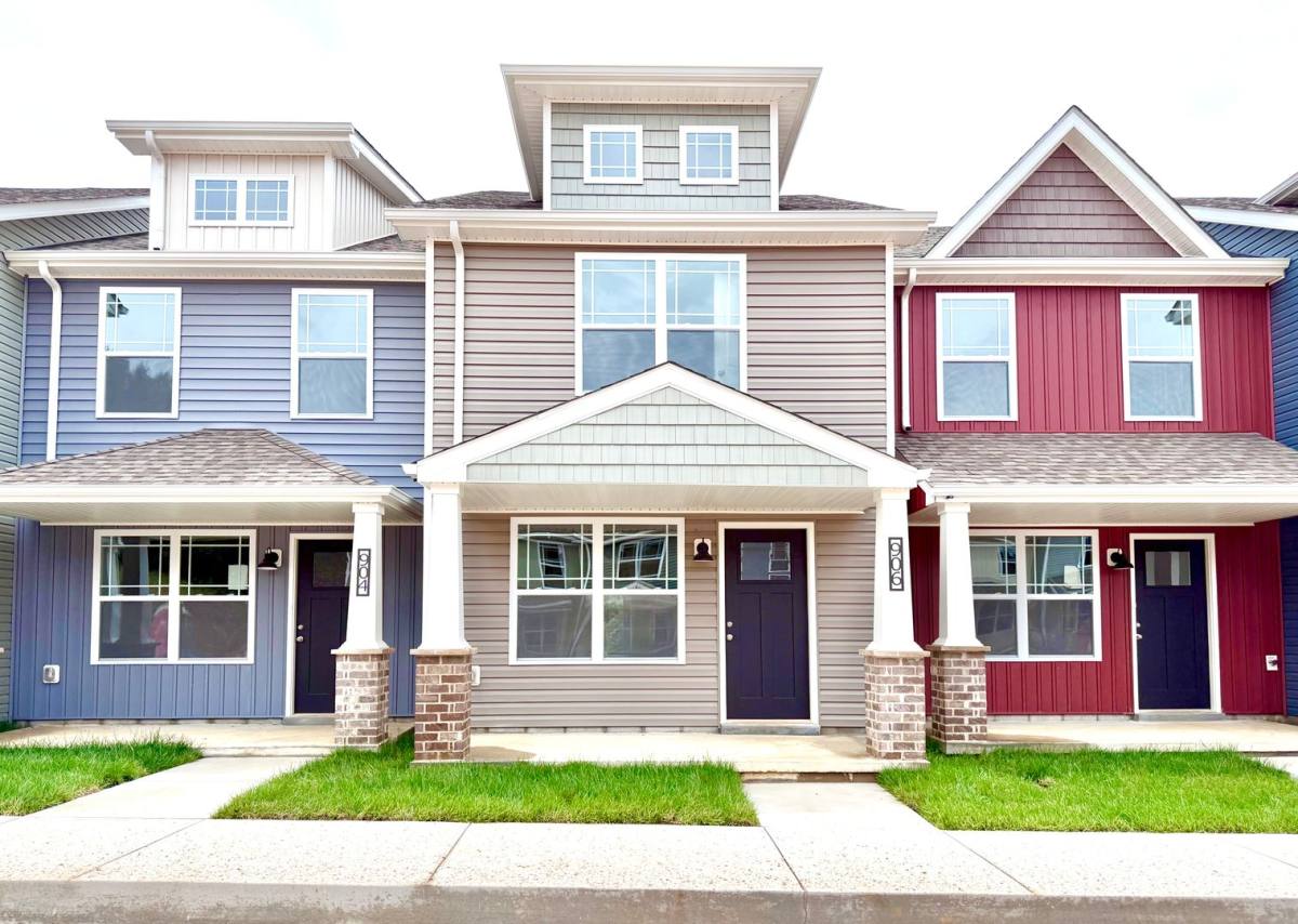 Townhouse for rent at 906 Peaceful Place, Clarksville, TN 37040