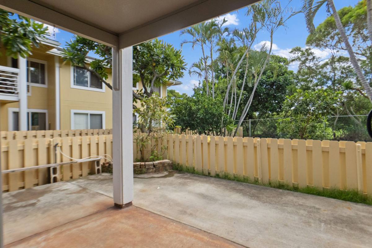 Townhouse for rent at 94-524 Kupuohi St #16-103, Waipahu, HI 96797