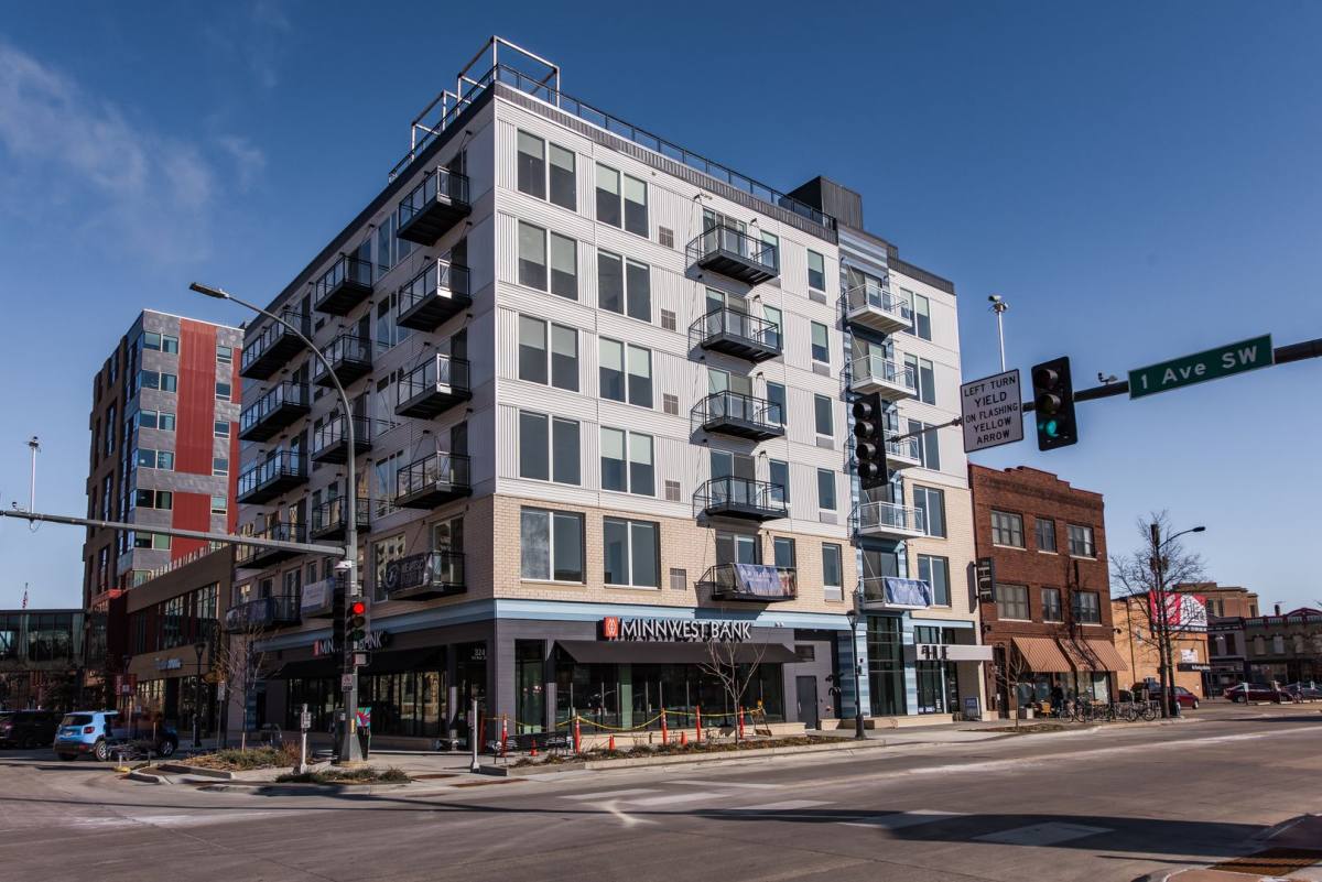 33 4th St SW, Rochester, MN 55902 - Apartment for Rent