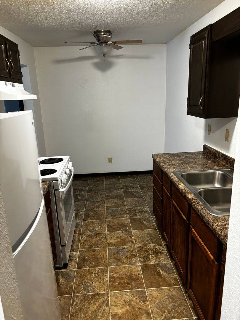 511 7th St S, Waite Park, MN 56387 - Apartment for Rent - Image 10