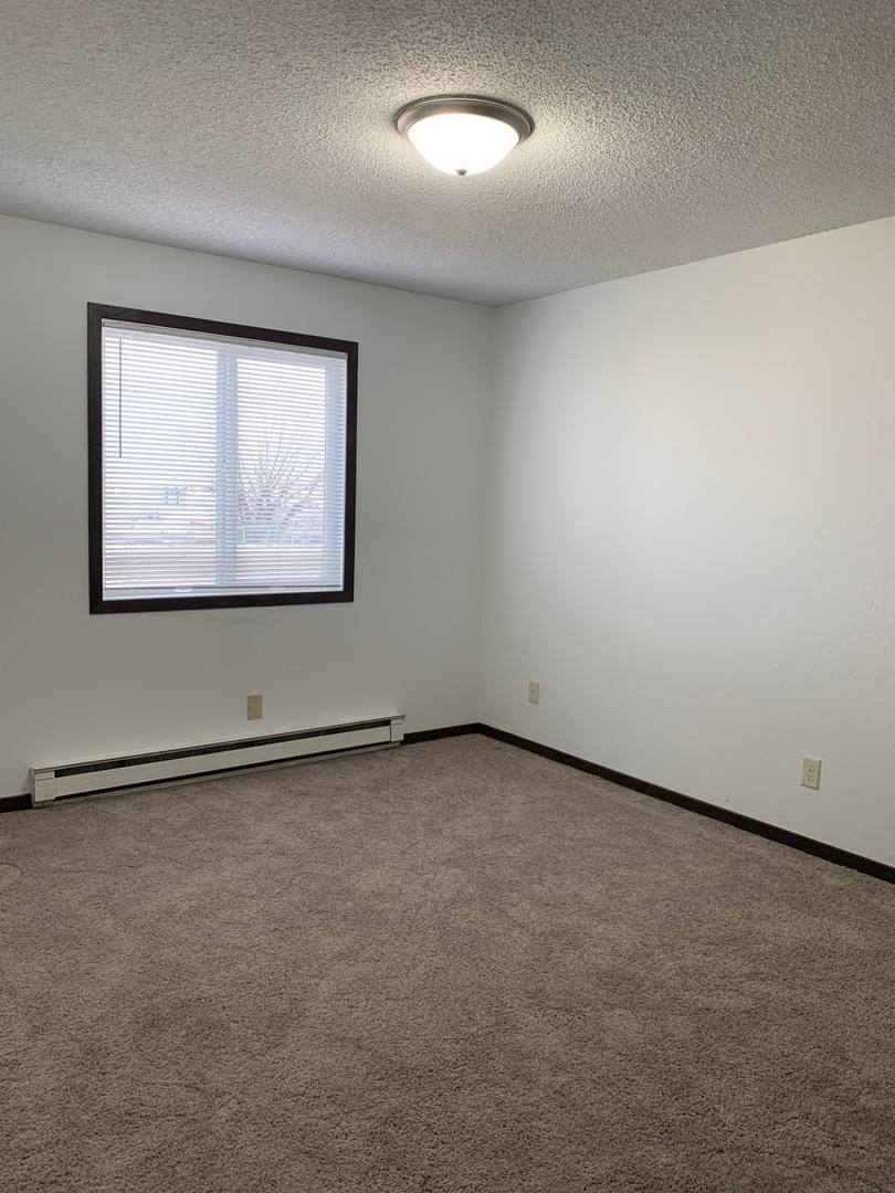 511 7th St S, Waite Park, MN 56387 - Apartment for Rent - Image 6