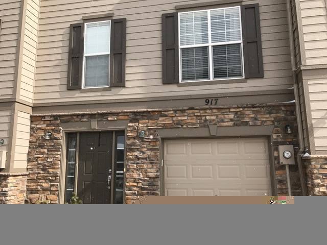 Townhouse for rent at 917 Burning Bush Point, Monument, CO 80132