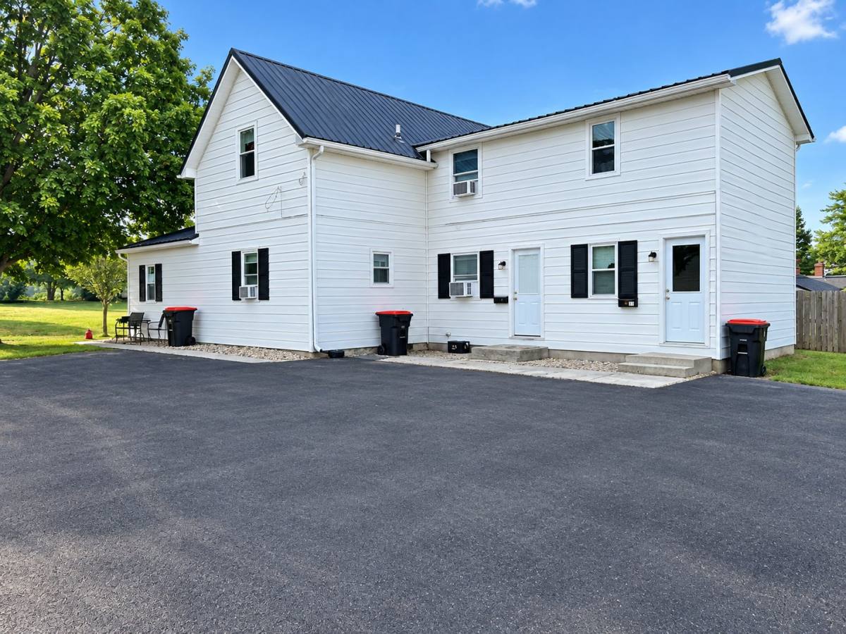 Apartment for rent at 12 Oak St, Versailles, OH 45380