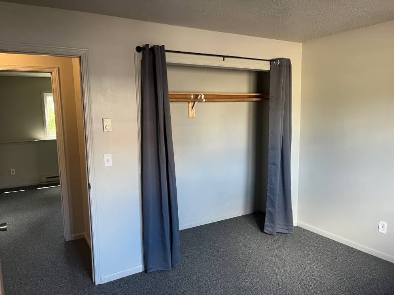 1304 Warren St, Mankato, MN 56001 - Townhouse for Rent - Image 9