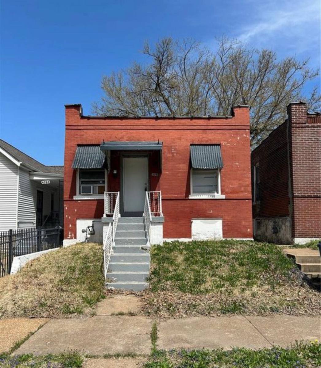 House for rent at 4021 Green Lea Place, St. Louis, MO 63107