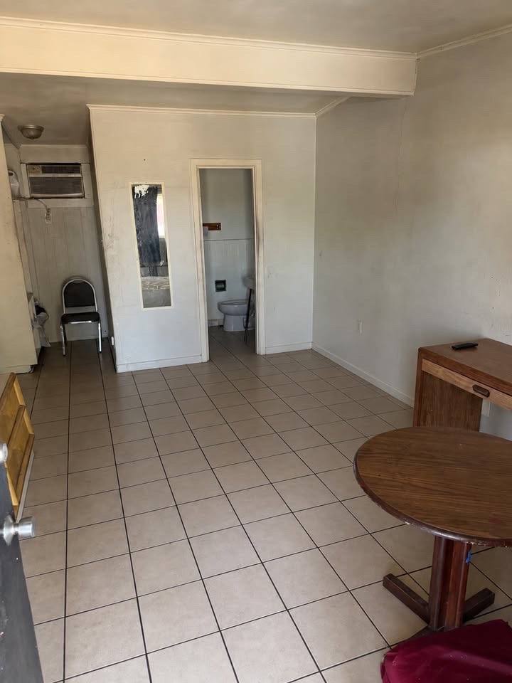 901 W 7th St #102, Texarkana, TX 75501 - Apartment for Rent