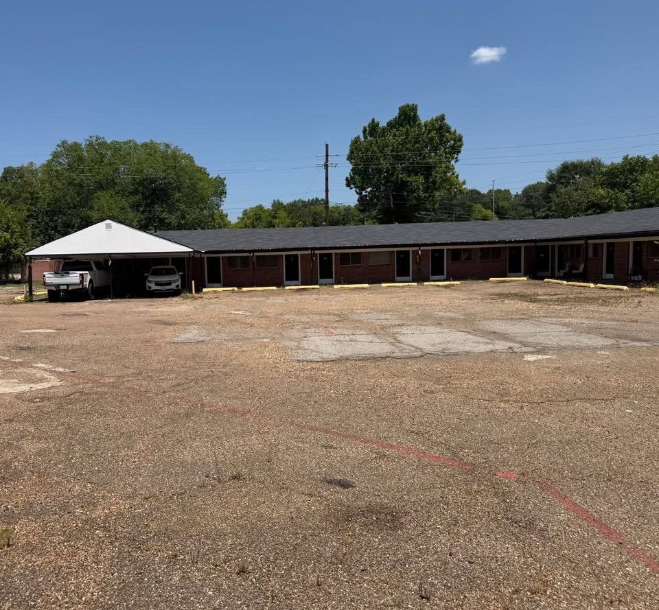 901 W 7th St #102, Texarkana, TX 75501 - Apartment for Rent - Image 2