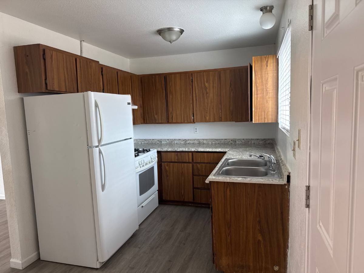 1300 E Third St #1, Winslow, AZ 86047 - Apartment for Rent - Image 5