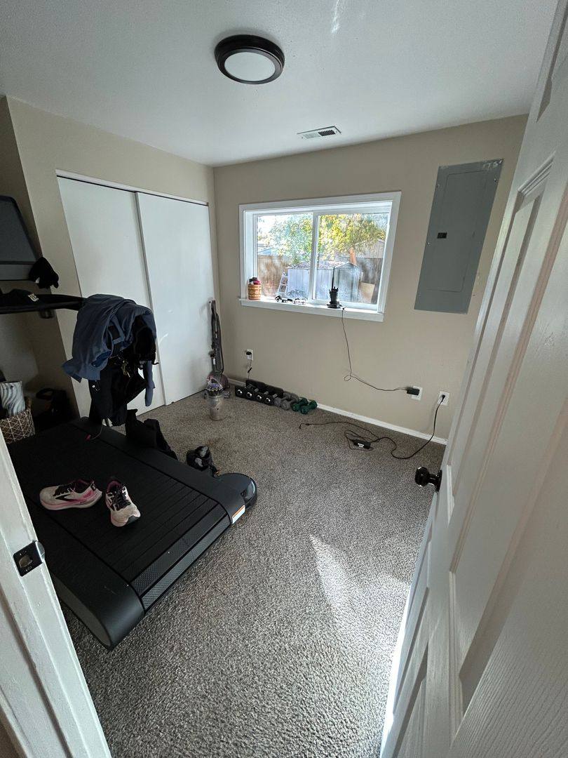 218 E Collins, Goldendale, WA 98620 - House for Rent - Image 8