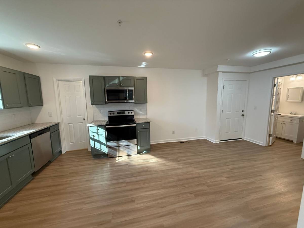 208 Meadow St #A, Scottsboro, AL 35768 - Apartment for Rent - Image 7