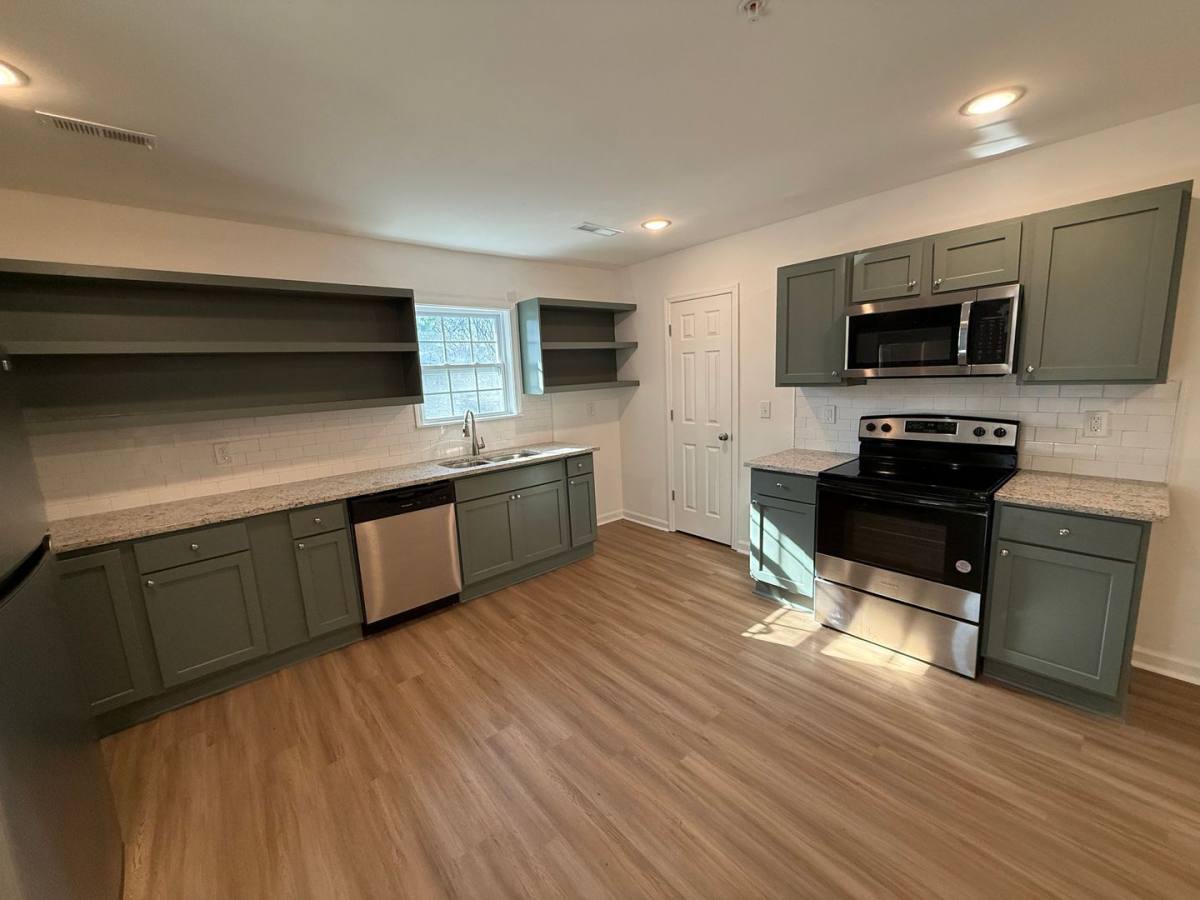208 Meadow St #C, Scottsboro, AL 35768 - Apartment for Rent - Image 6