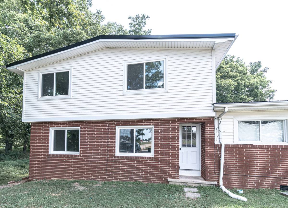 Apartment for rent at 150 Pembroke Oak Grove Rd, Oak Grove, KY 42262