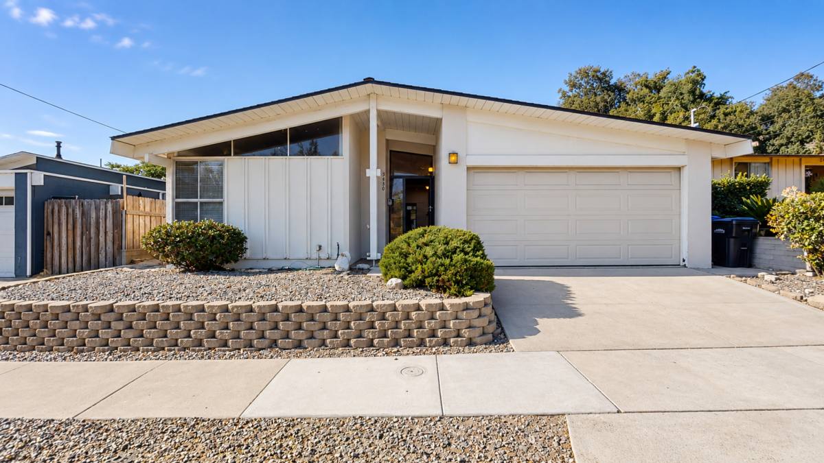 House for rent at 5430 Baja Dr, San Diego, CA 92115