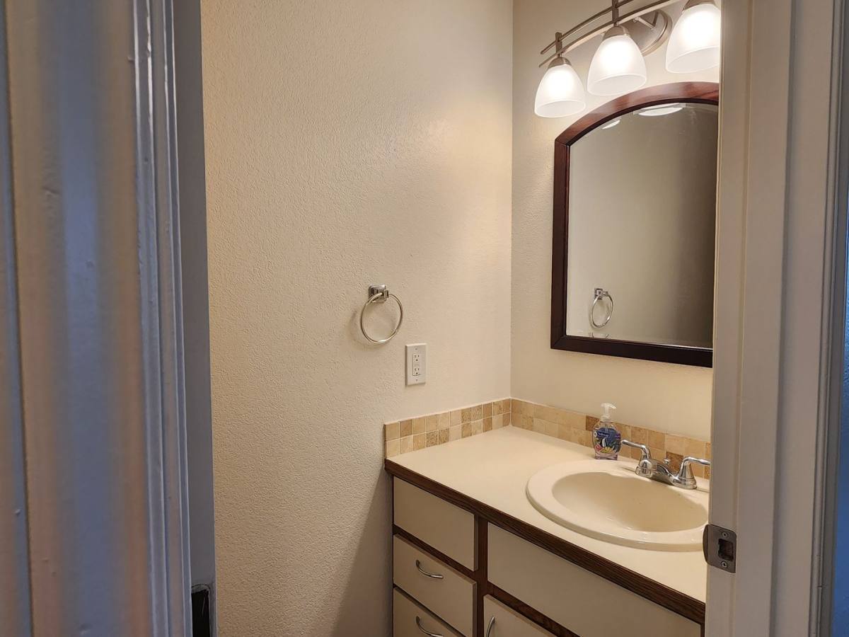 Townhouse for rent at 651 N St #A, Monroe, WA 98272