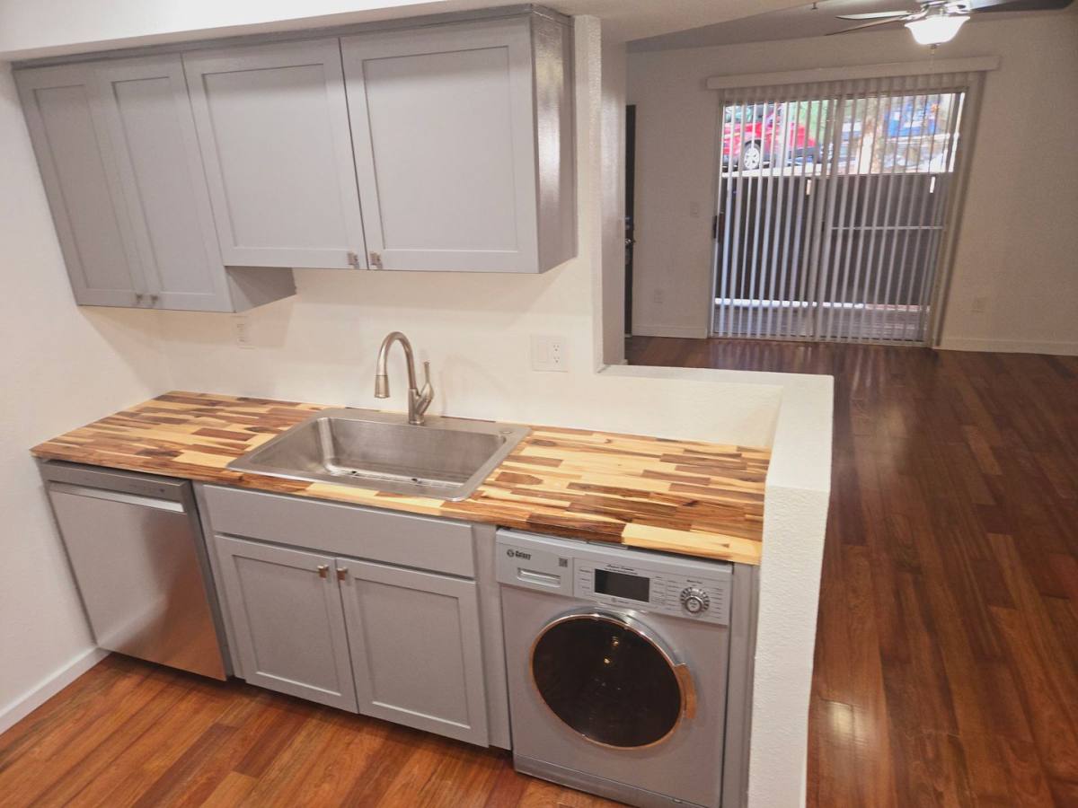 1385 W University Ave #3-124, Flagstaff, AZ 86001 - Condo for Rent - Image 8