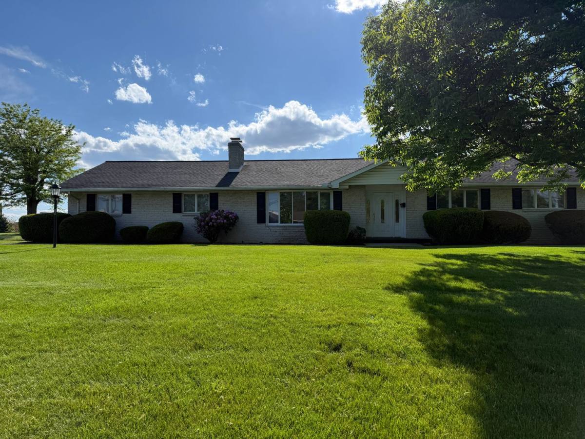House for rent at 38 Williamson Ave, Greencastle, PA 17225