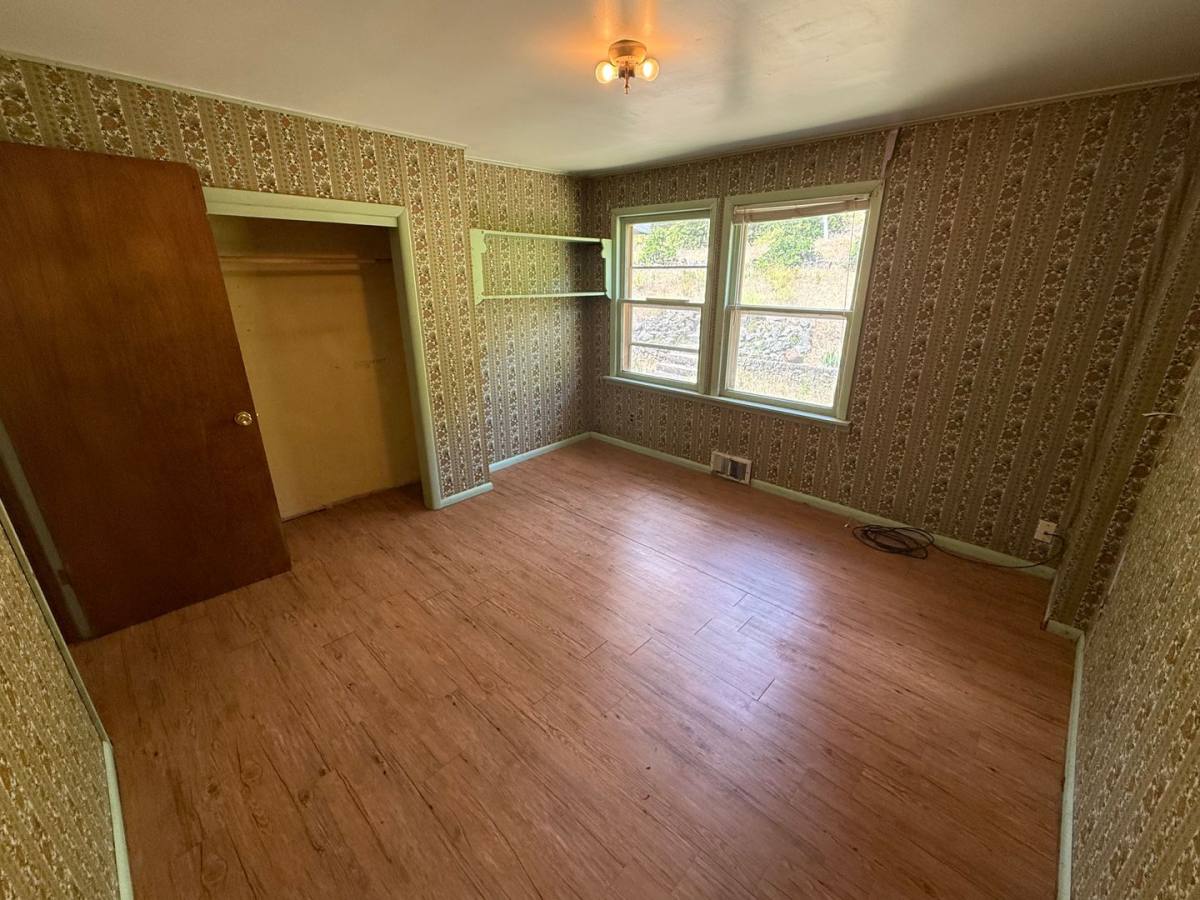 1595 Highway 97, Goldendale, WA 98620 - House for Rent - Image 7