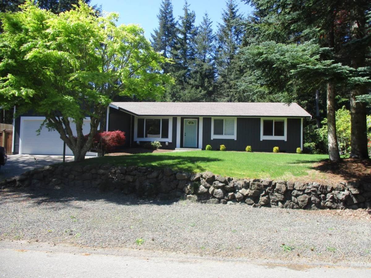 House for rent at 11416 17th Ave Court NW, Gig Harbor, WA 98332