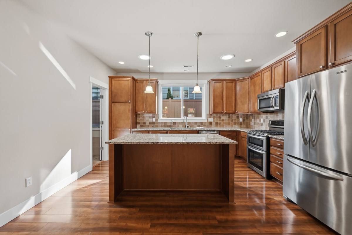 9329 Hebner Ave SE, Snoqualmie, WA 98065 - House for Rent - Image 5