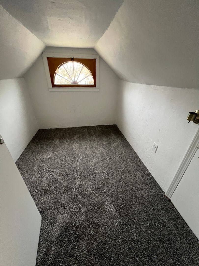 129 Williams St, Schofield, WI 54476 - Apartment for Rent - Image 9