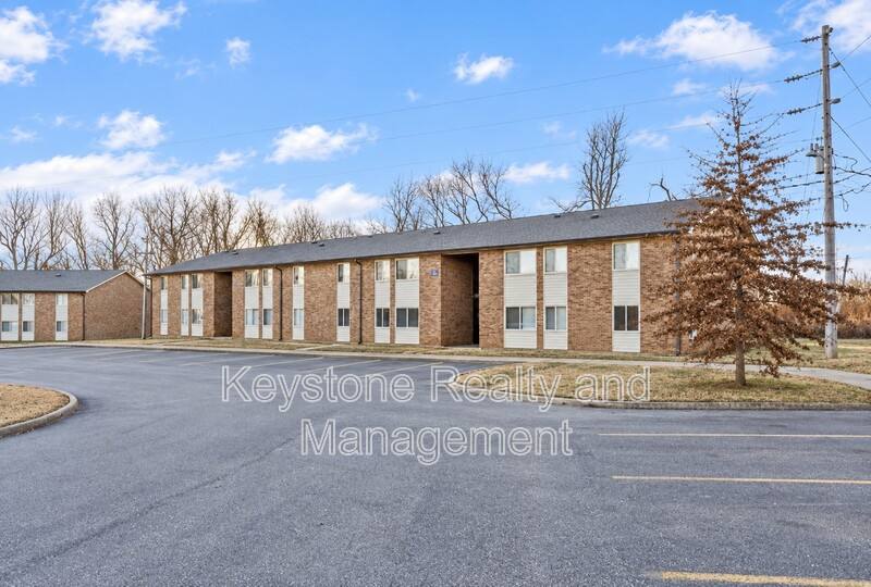Apartment for rent at 225 Clara Dr #2B, Pembroke, KY 42266