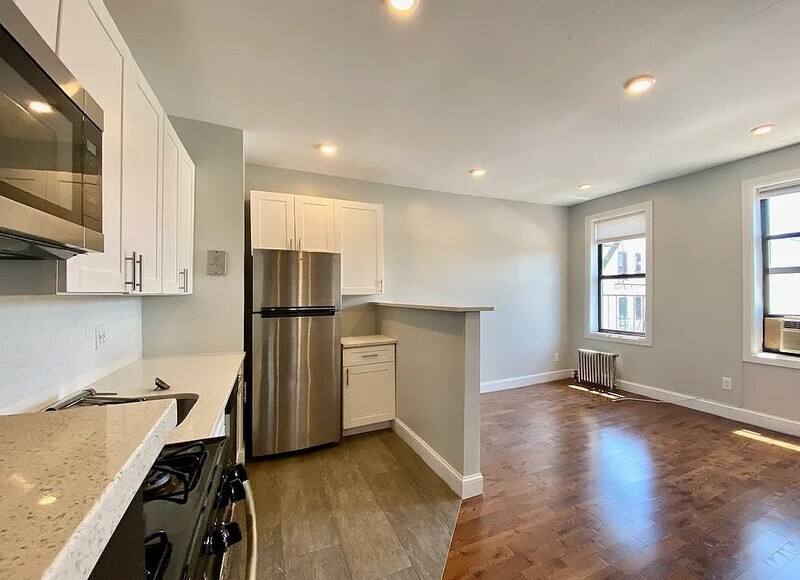 Apartment for rent at 117 Post Ave #3F, New York, NY 10034