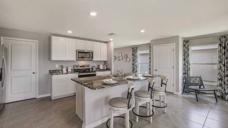 10215 Charlotte Dr, Parrish, FL 34219 - House for Rent - Image 4