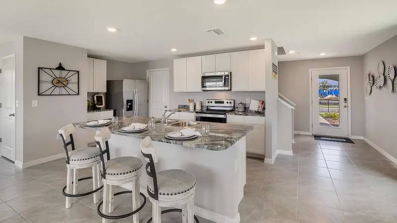 10215 Charlotte Dr, Parrish, FL 34219 - House for Rent - Image 2