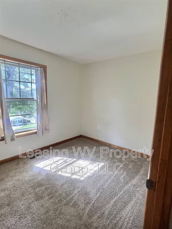 629 Thompson Rd, Culloden, WV 25510 - House for Rent - Image 4