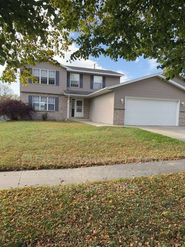 House for rent at 5939 Shetland Dr NW, Rochester, MN 55901