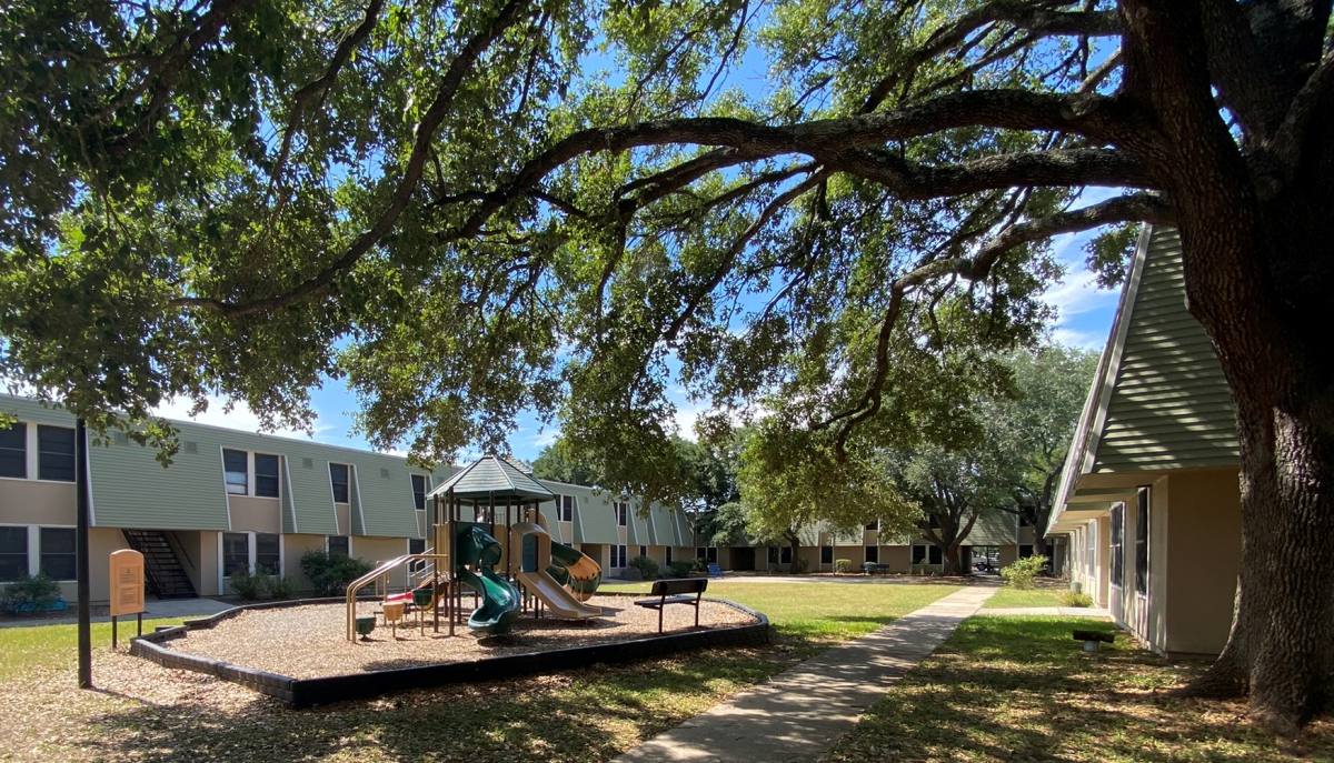 800 N State Highway 123, Seguin, TX 78155 - Apartment for Rent - Image 7