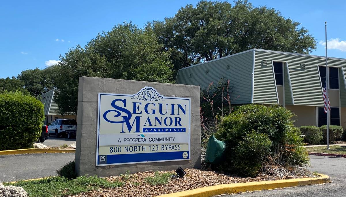 800 N State Highway 123, Seguin, TX 78155 - Apartment for Rent - Image 3
