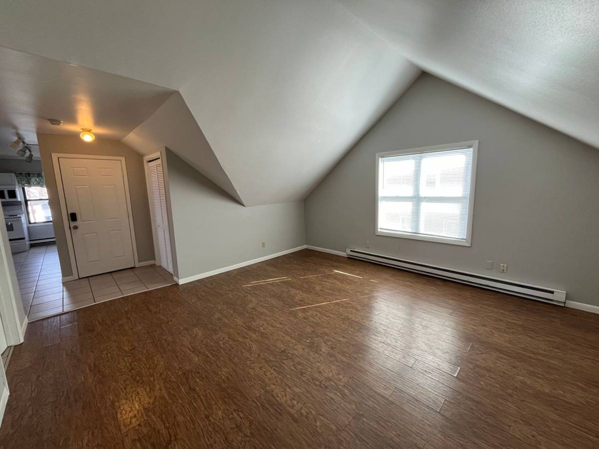 803 Grand Ave, Wausau, WI 54403 - Apartment for Rent - Image 4
