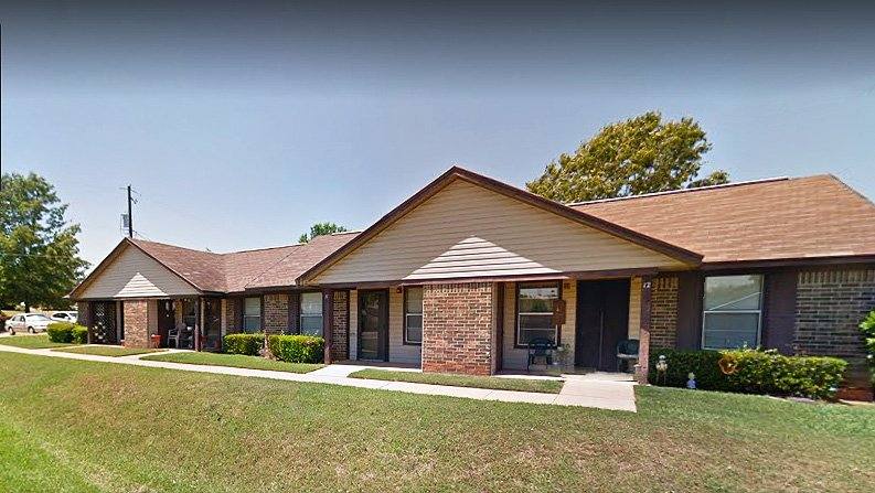 Apartment for rent at 202 Keasler St, Hughes Springs, TX 75656