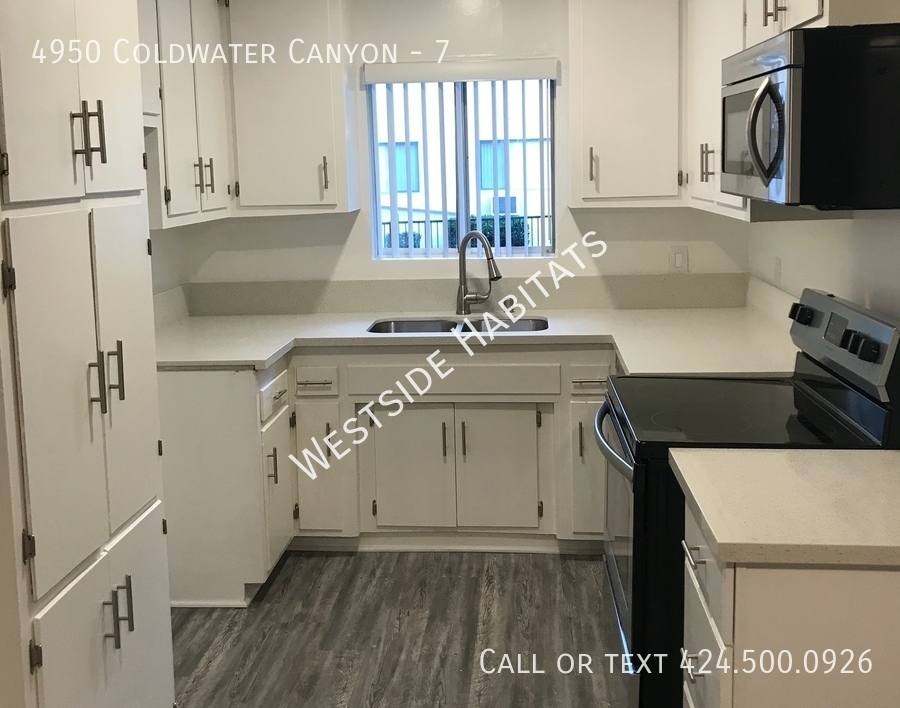 Apartment for rent at 4950 Coldwater Canyon #7, Sherman Oaks, CA 91423