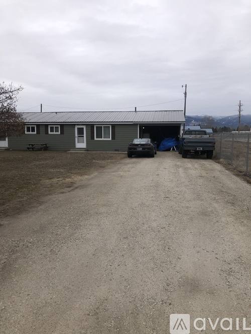 House for rent at 1086 Meridian Rd, Victor, MT 59875