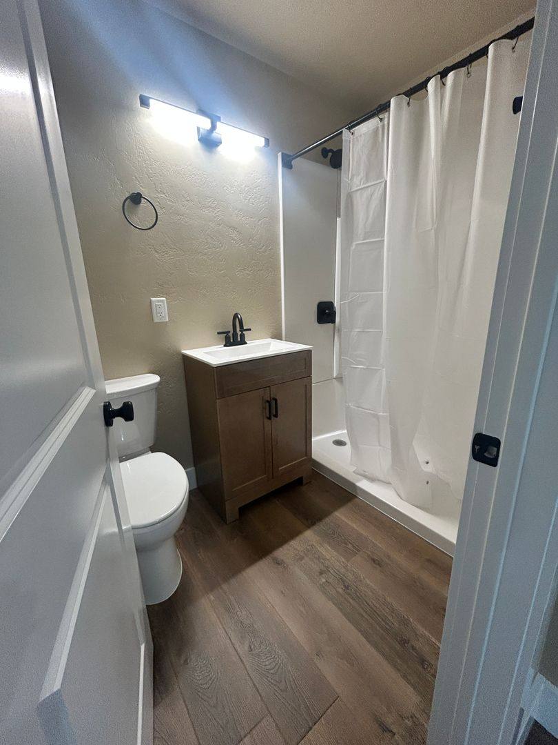 Apartment for rent at 105 S Clifton St, Darby, MT 59829