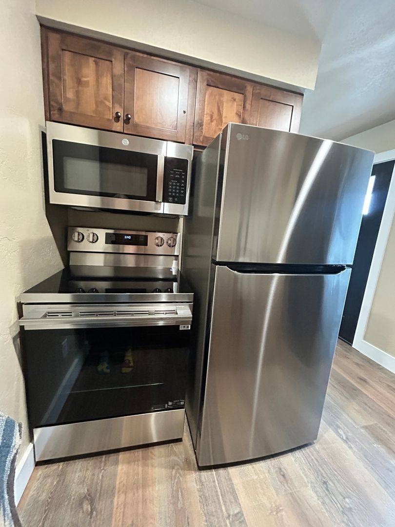 Apartment for rent at 105 S Clifton St, Darby, MT 59829