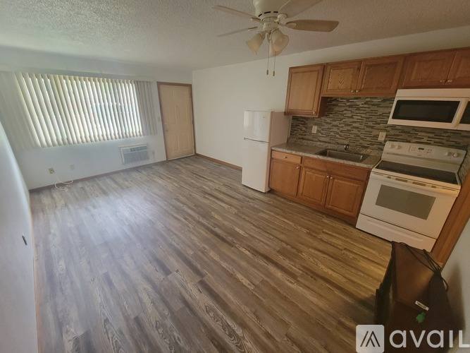 Apartment for rent at 2222 32nd St S #18, La Crosse, WI 54601