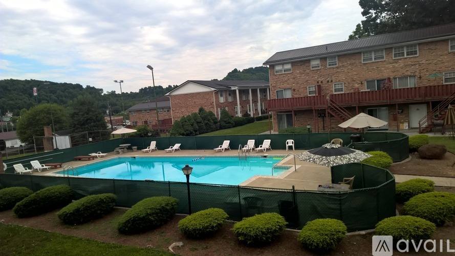150 E Reynolds Ave #D-3, Princeton, WV 24740 - Apartment for Rent - Image 2
