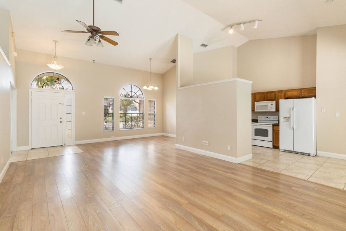 3913 Blackberry Circle, St. Cloud, FL 34769 - House for Rent - Image 6