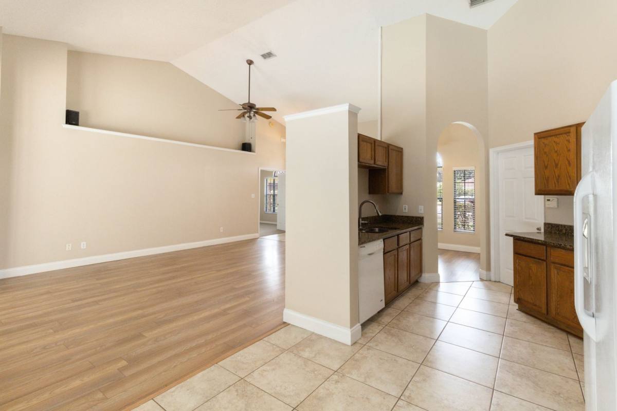 3913 Blackberry Circle, St. Cloud, FL 34769 - House for Rent - Image 9