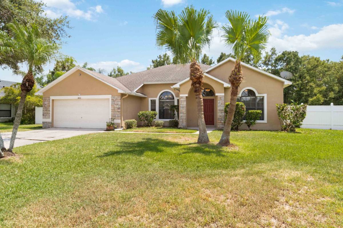 3913 Blackberry Circle, St. Cloud, FL 34769 - House for Rent - Image 2